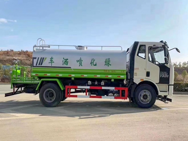 國(guó)六解放 13噸 灑水車(chē)